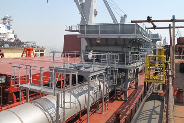 Deck Type Self-unloader Structure